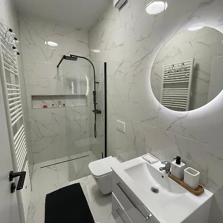 Novostavba V Centre + Parking * Banská Bystrica